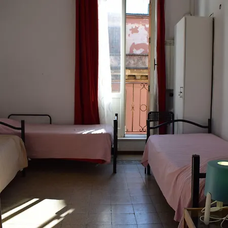 Bar Dell'artista 3*