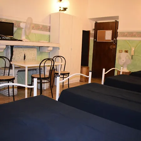 فندق Bar Dell'artista روما